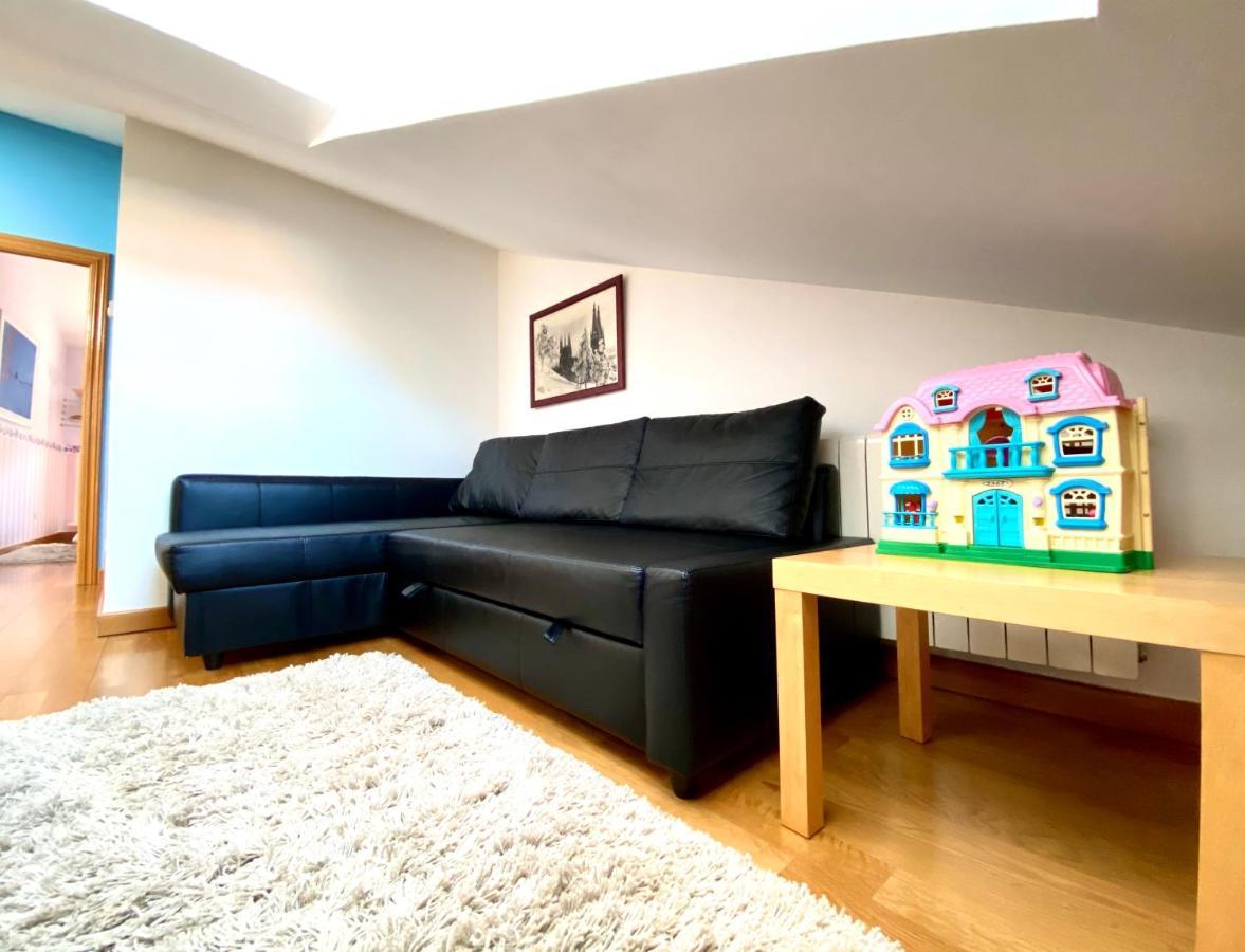 Burgo Apartamento Turistico Plaza Mayor מראה חיצוני תמונה