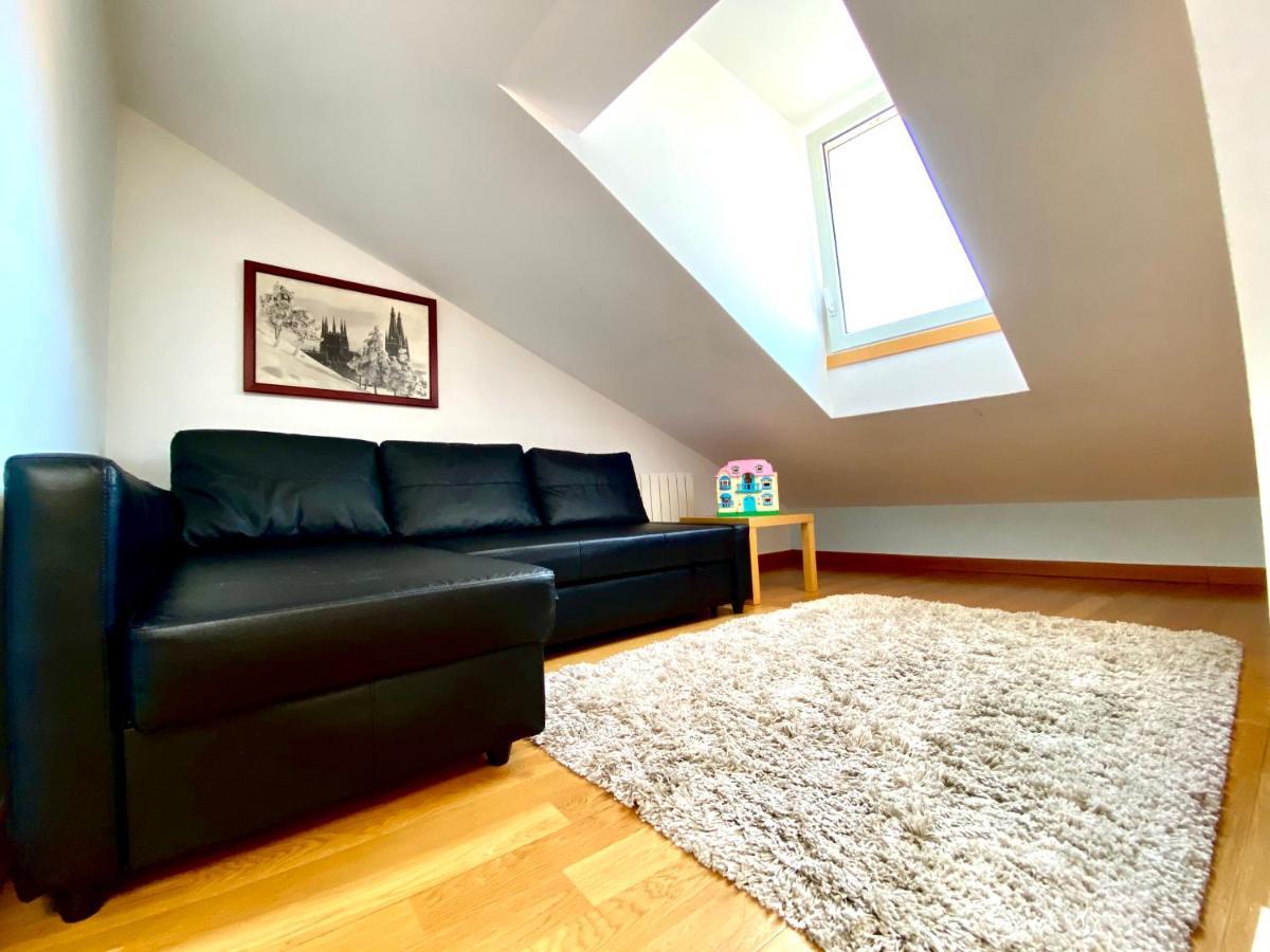 Burgo Apartamento Turistico Plaza Mayor מראה חיצוני תמונה