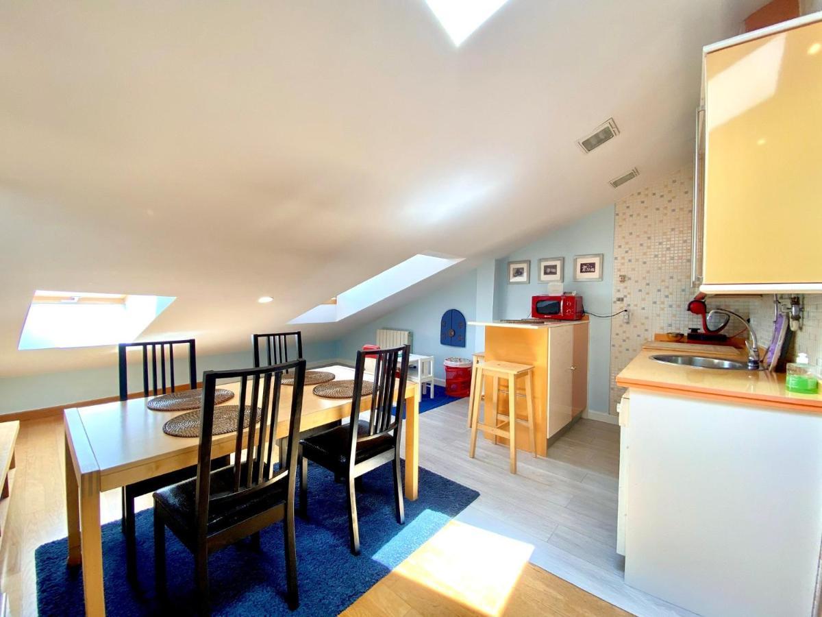 Burgo Apartamento Turistico Plaza Mayor מראה חיצוני תמונה
