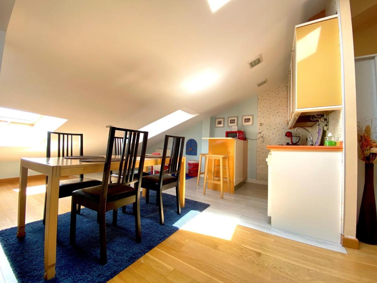 Burgo Apartamento Turistico Plaza Mayor מראה חיצוני תמונה