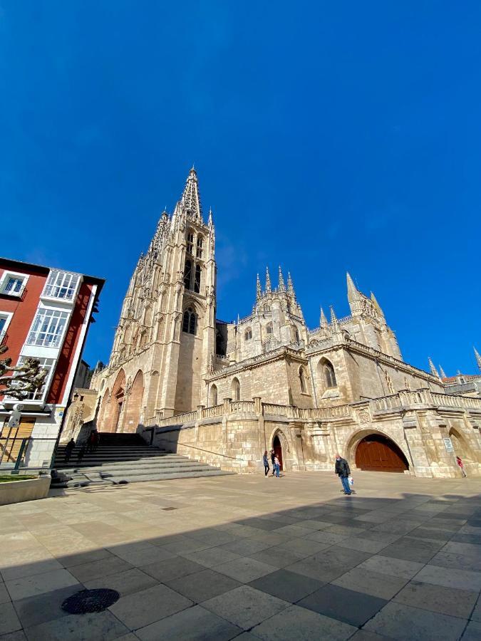 Burgo Apartamento Turistico Plaza Mayor מראה חיצוני תמונה